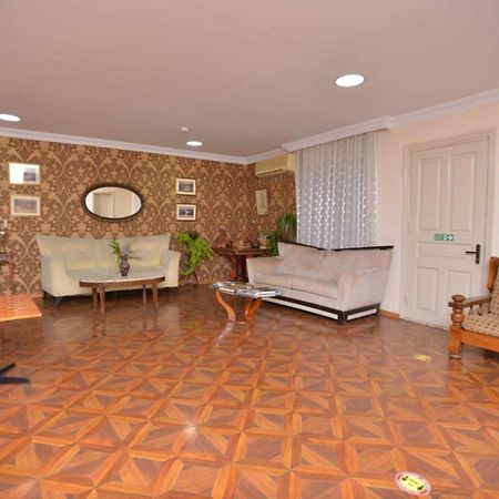 Hotel Nikea Paradiso Kutaisi Bagian luar foto
