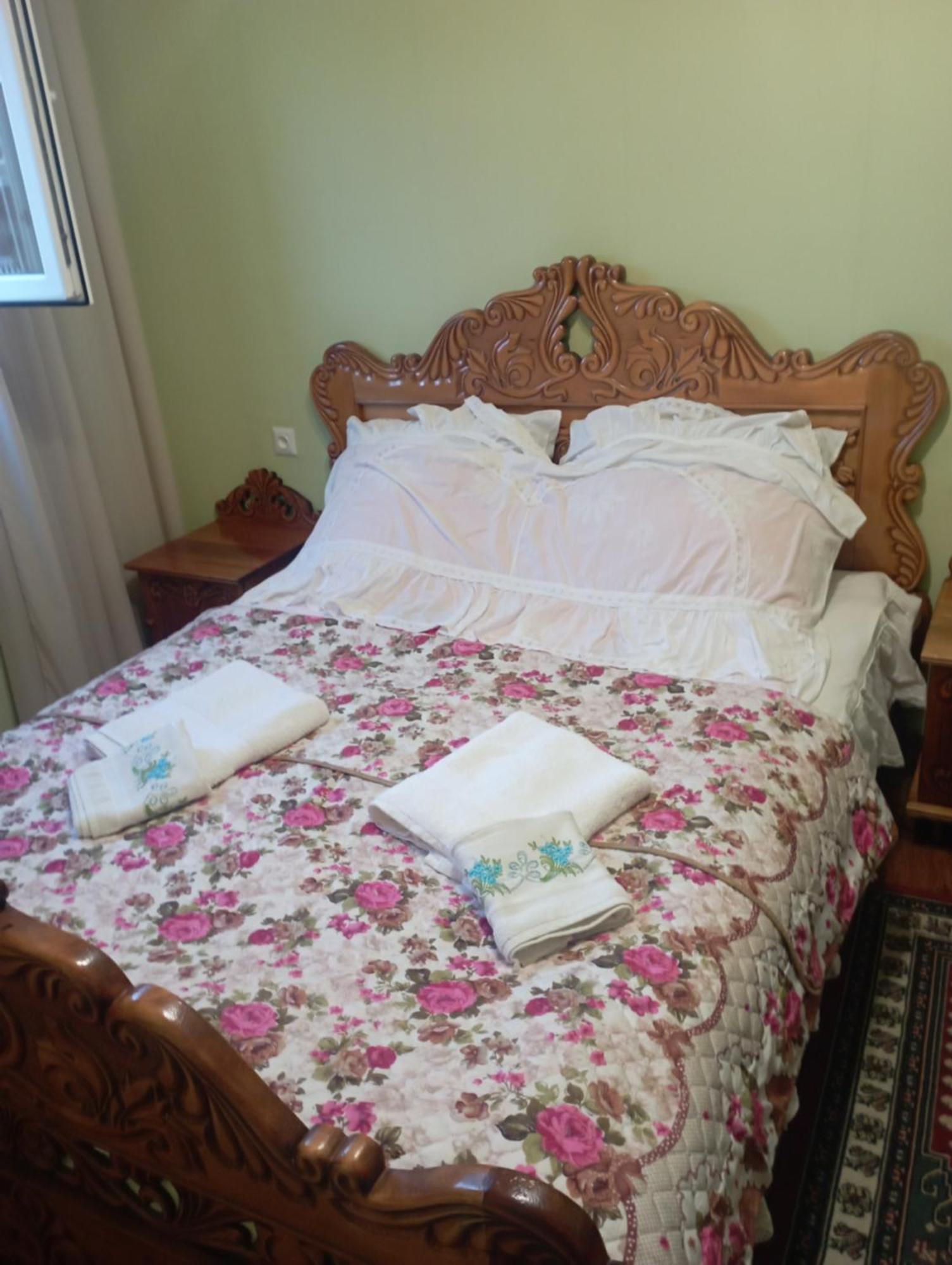 Hotel Nikea Paradiso Kutaisi Bagian luar foto
