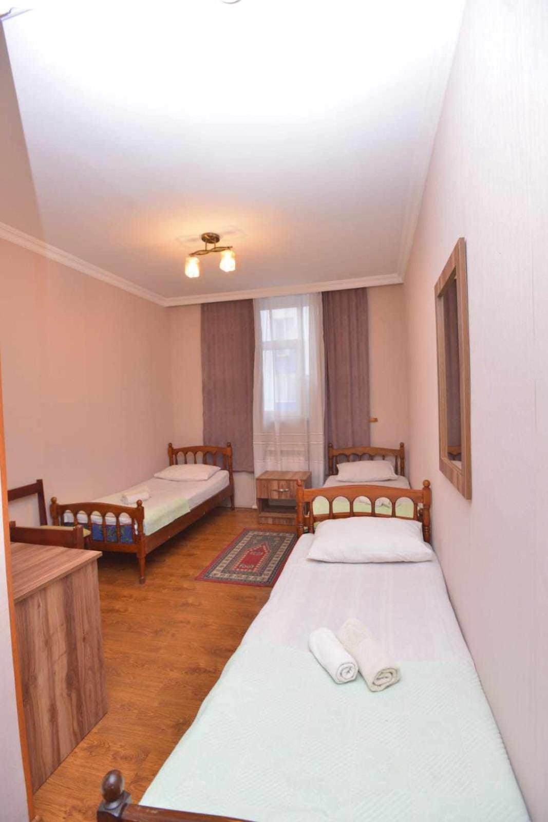 Hotel Nikea Paradiso Kutaisi Bagian luar foto