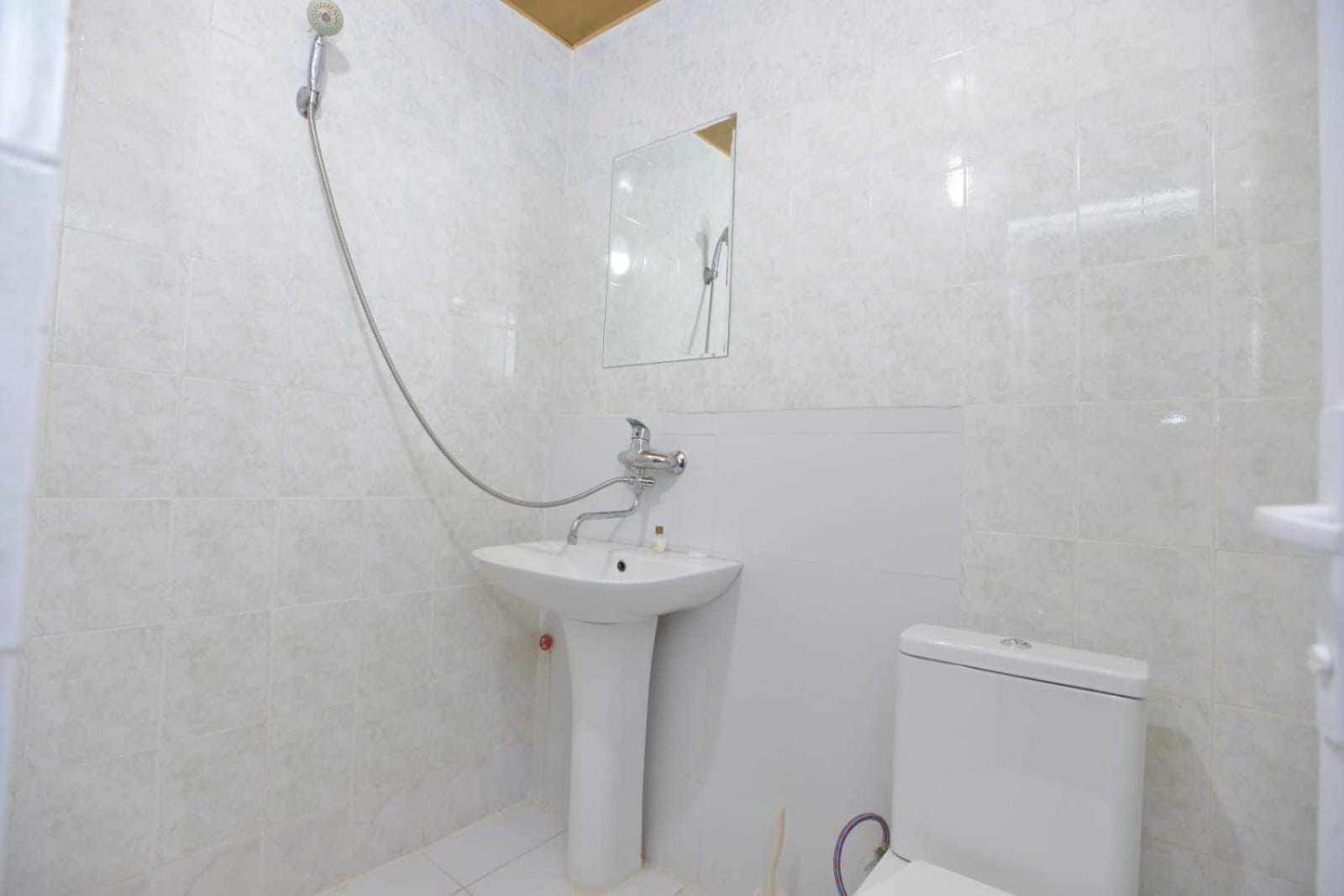 Hotel Nikea Paradiso Kutaisi Bagian luar foto