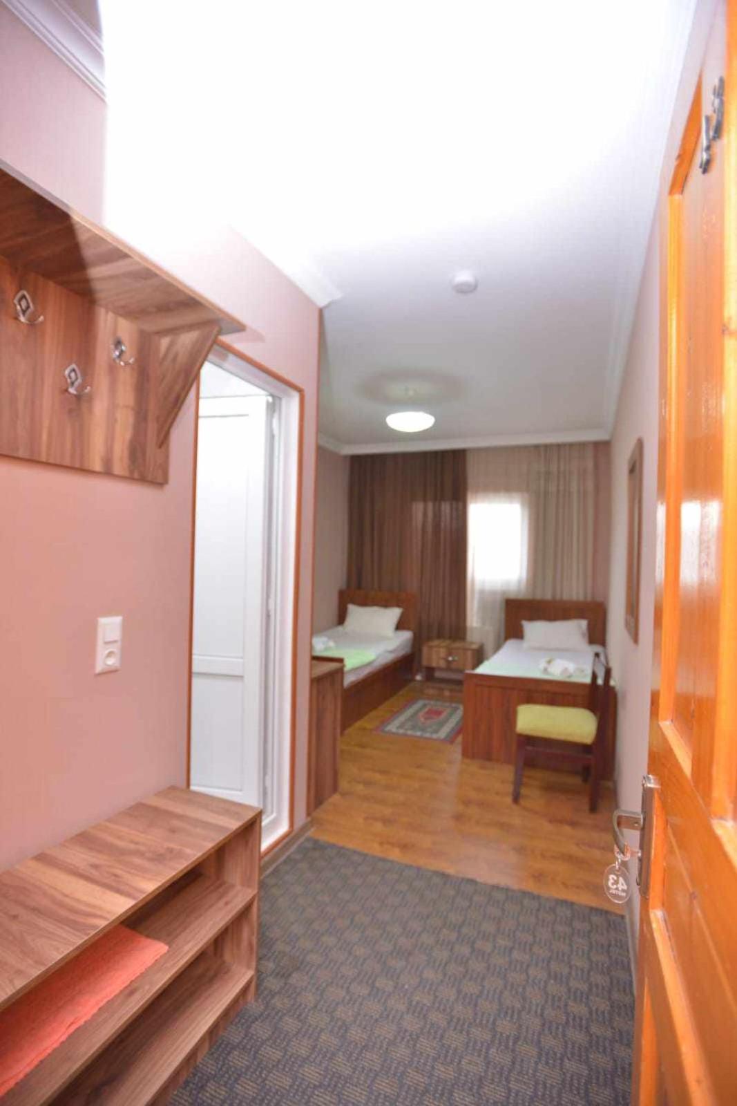 Hotel Nikea Paradiso Kutaisi Bagian luar foto